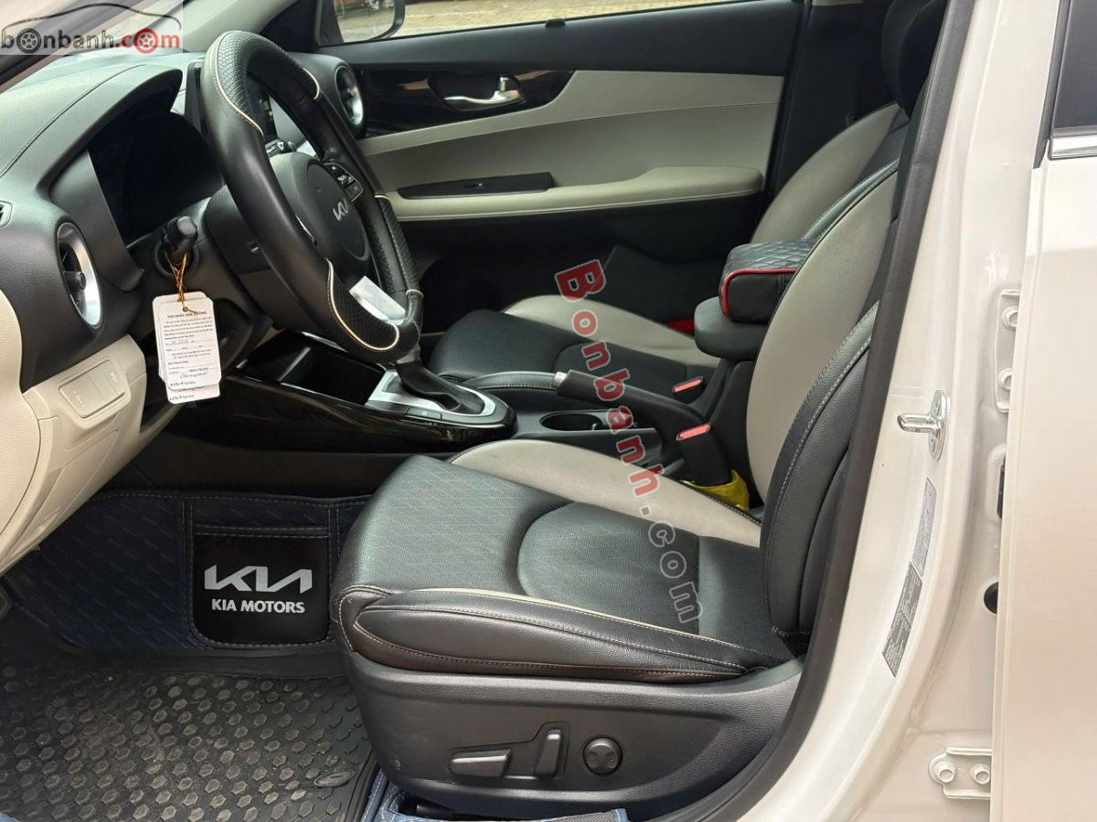 Bán ô tô Kia K3 Luxury 1.6 AT - 2025 - xe cũ