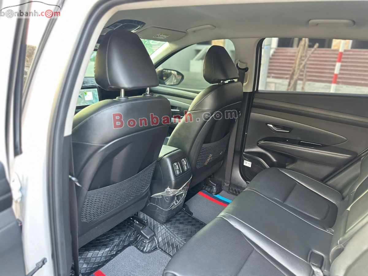 Bán ô tô Hyundai Tucson 2.0 AT Đặc biệt - 2025 - xe cũ