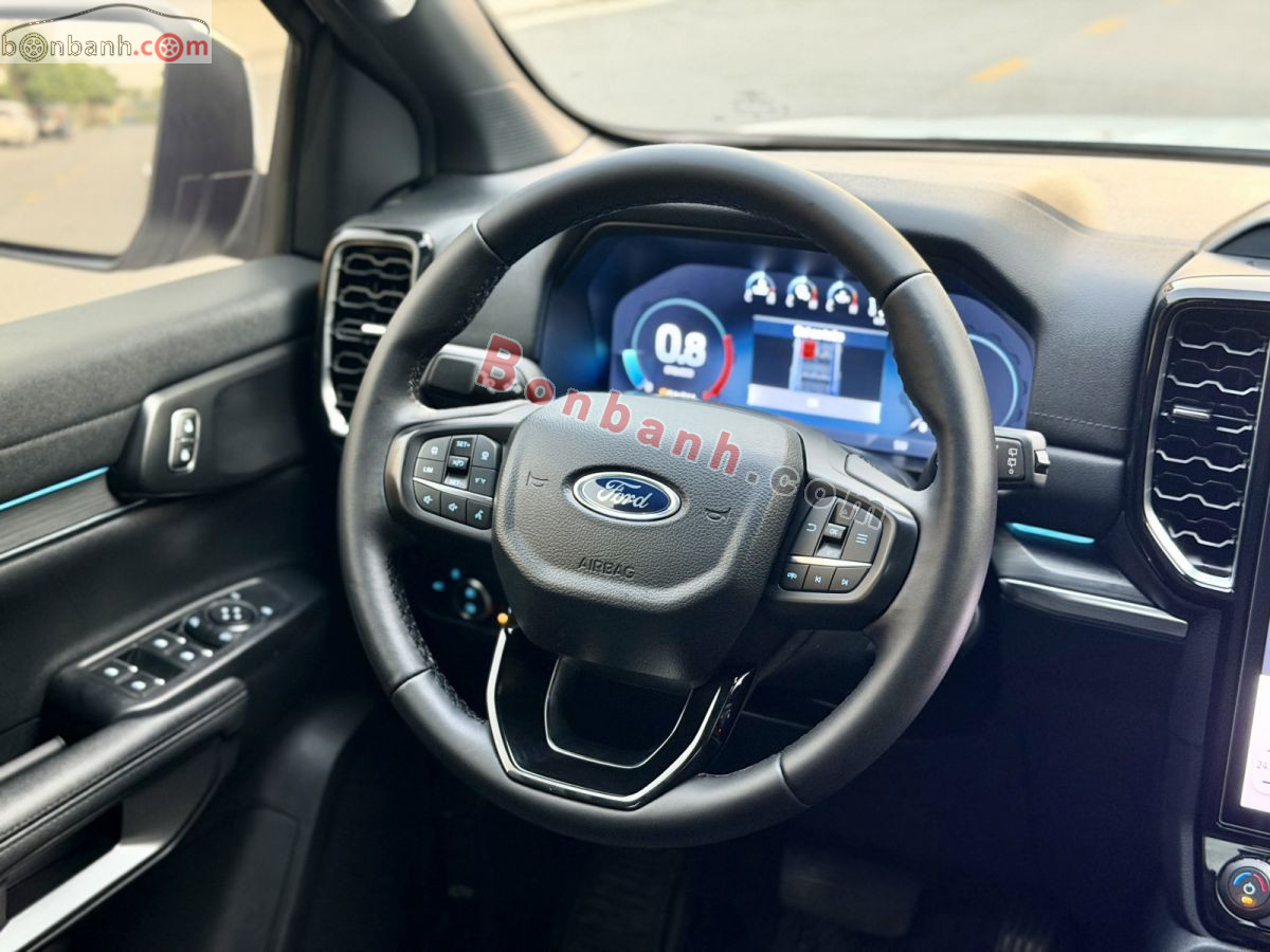 Bán ô tô Ford Everest Titanium Plus 2.0L 4x4 AT - 2024 - xe cũ