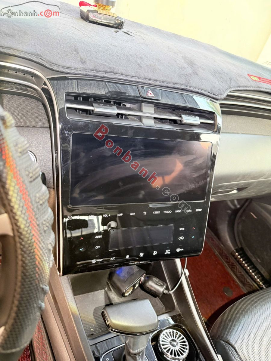 Bán ô tô Hyundai Tucson 2.0 AT Đặc biệt - 2024 - xe cũ