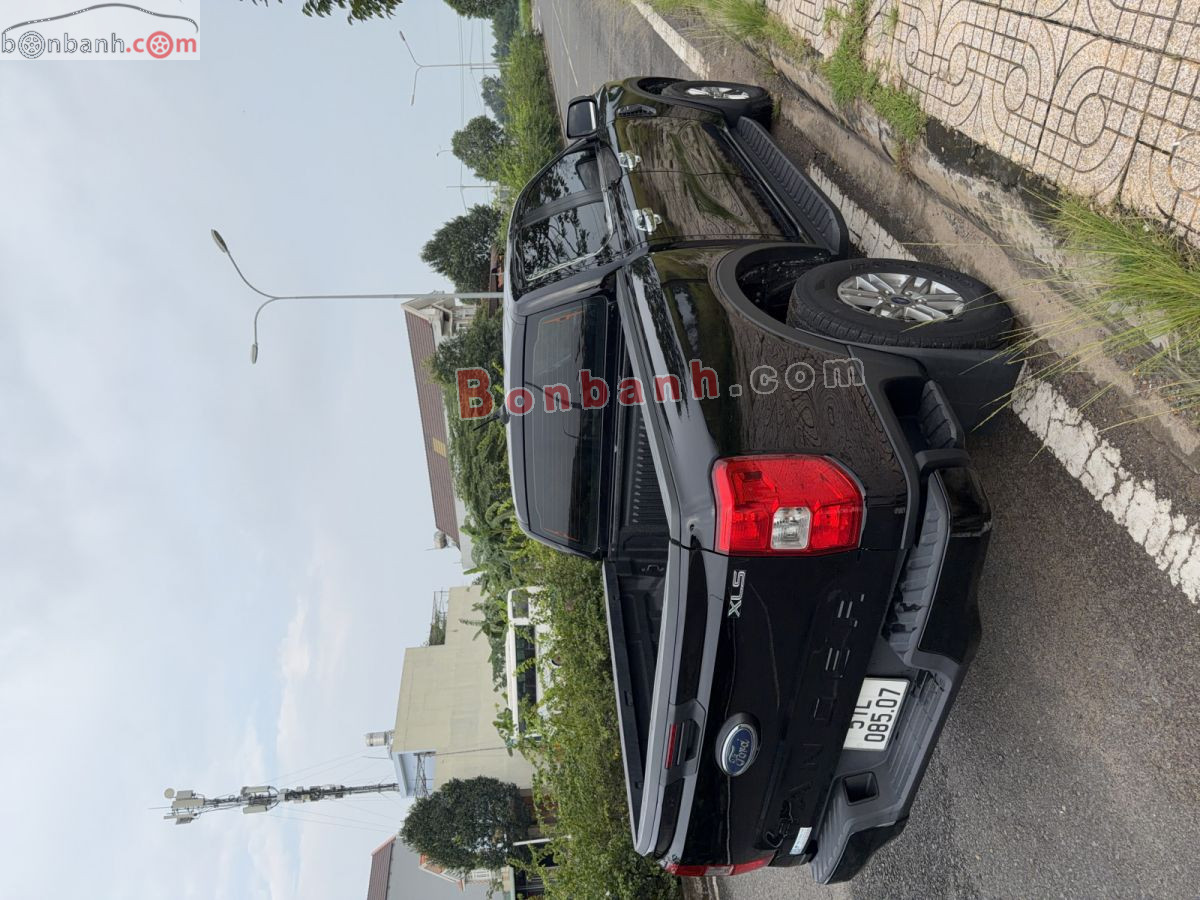 Bán ô tô Ford Ranger XLS 2.0L 4x2 AT - 2023 - xe cũ