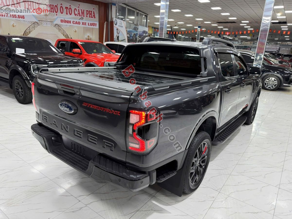 Bán ô tô Ford Ranger Stormtrak 2.0L 4x4 AT - 2024 - xe cũ