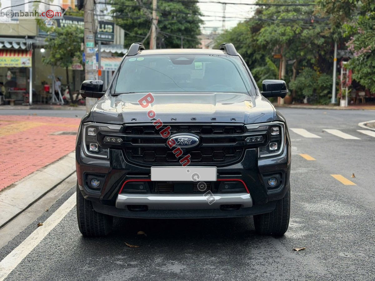 Bán ô tô Ford Ranger Stormtrak 2.0L 4x4 AT - 2025 - xe cũ