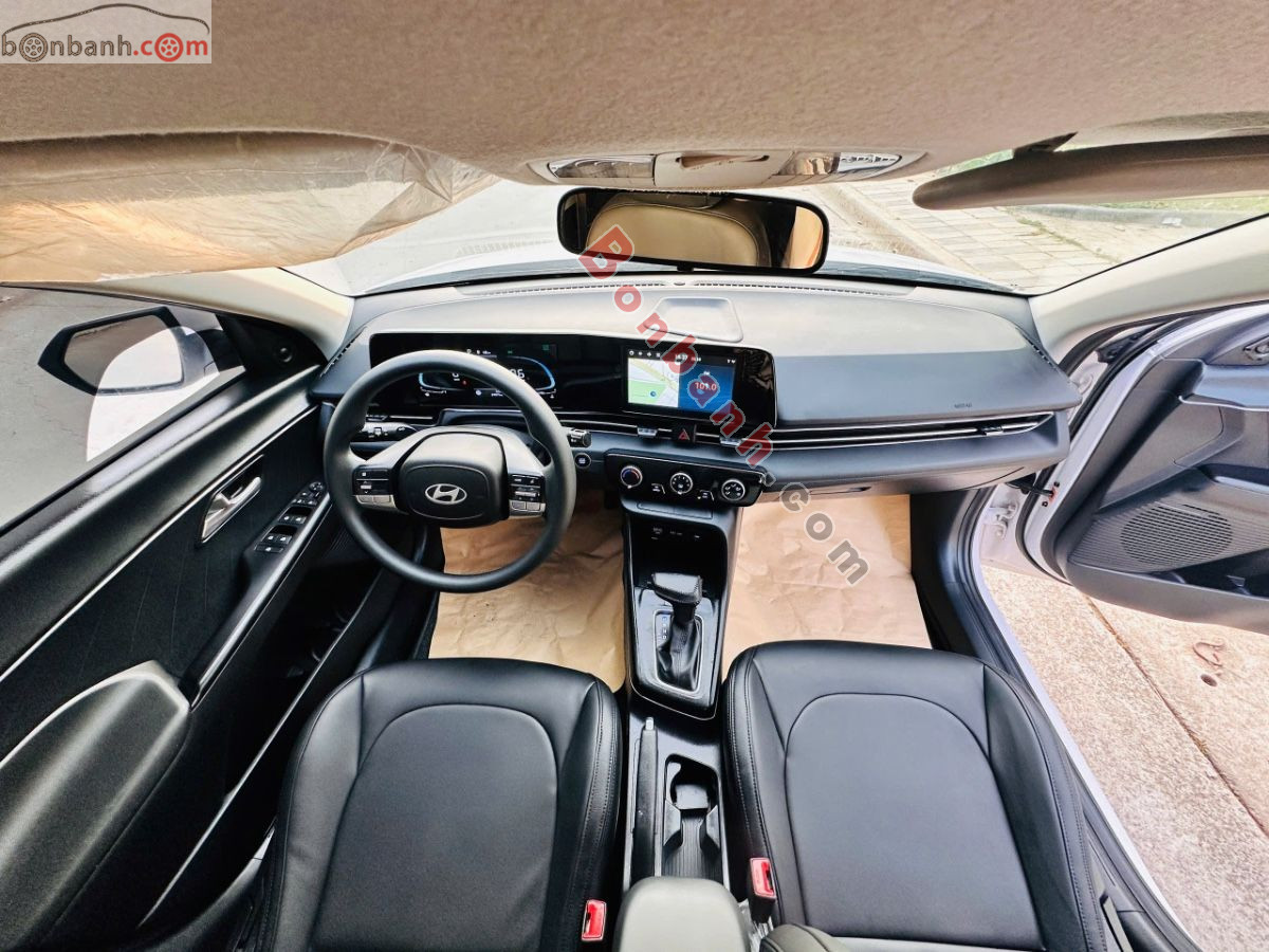 Bán ô tô Hyundai Accent 1.5 AT - 2024 - xe cũ