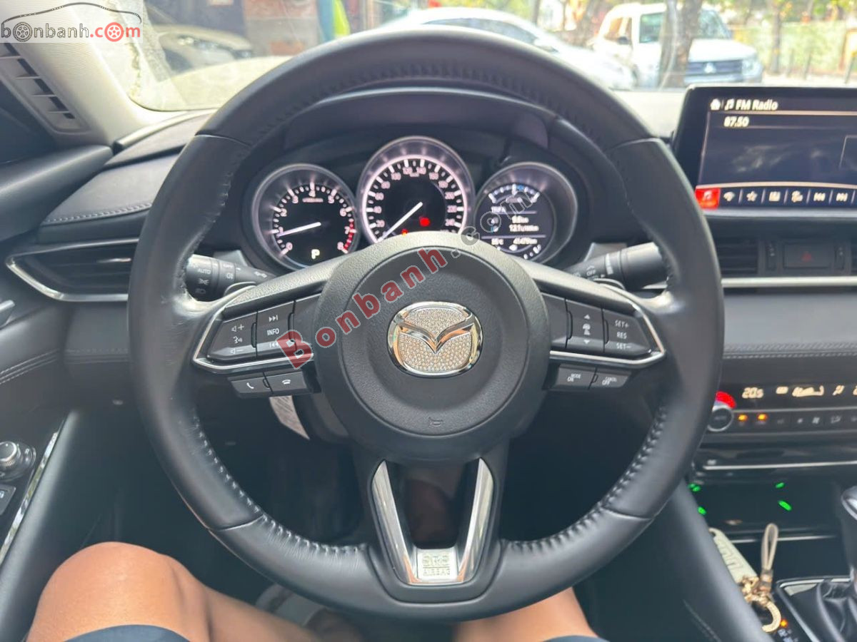 Bán ô tô Mazda 6 Premium 2.0 AT - 2022 - xe cũ