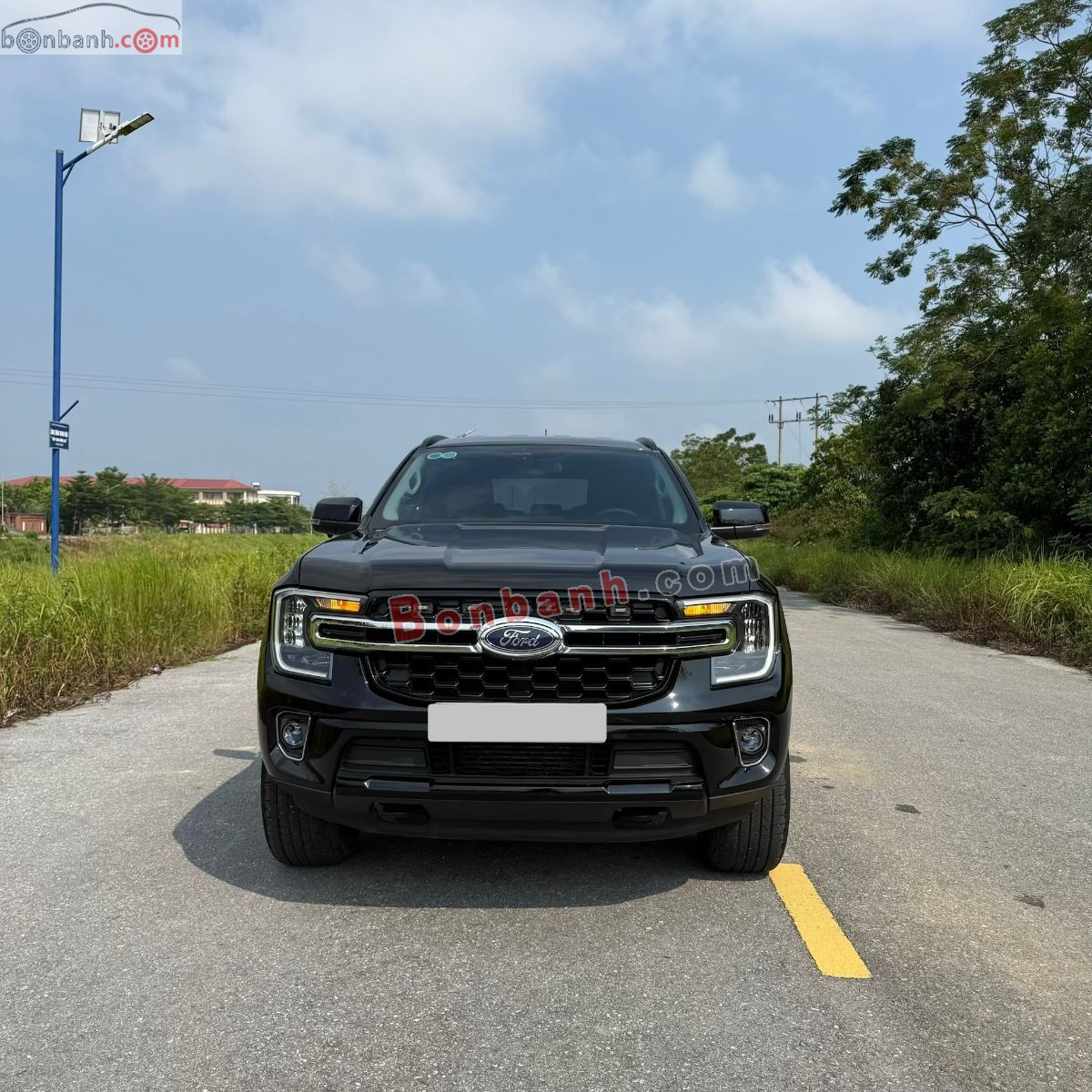 Bán ô tô Ford Everest Ambiente 2.0L 4x2 AT - 2024 - xe cũ