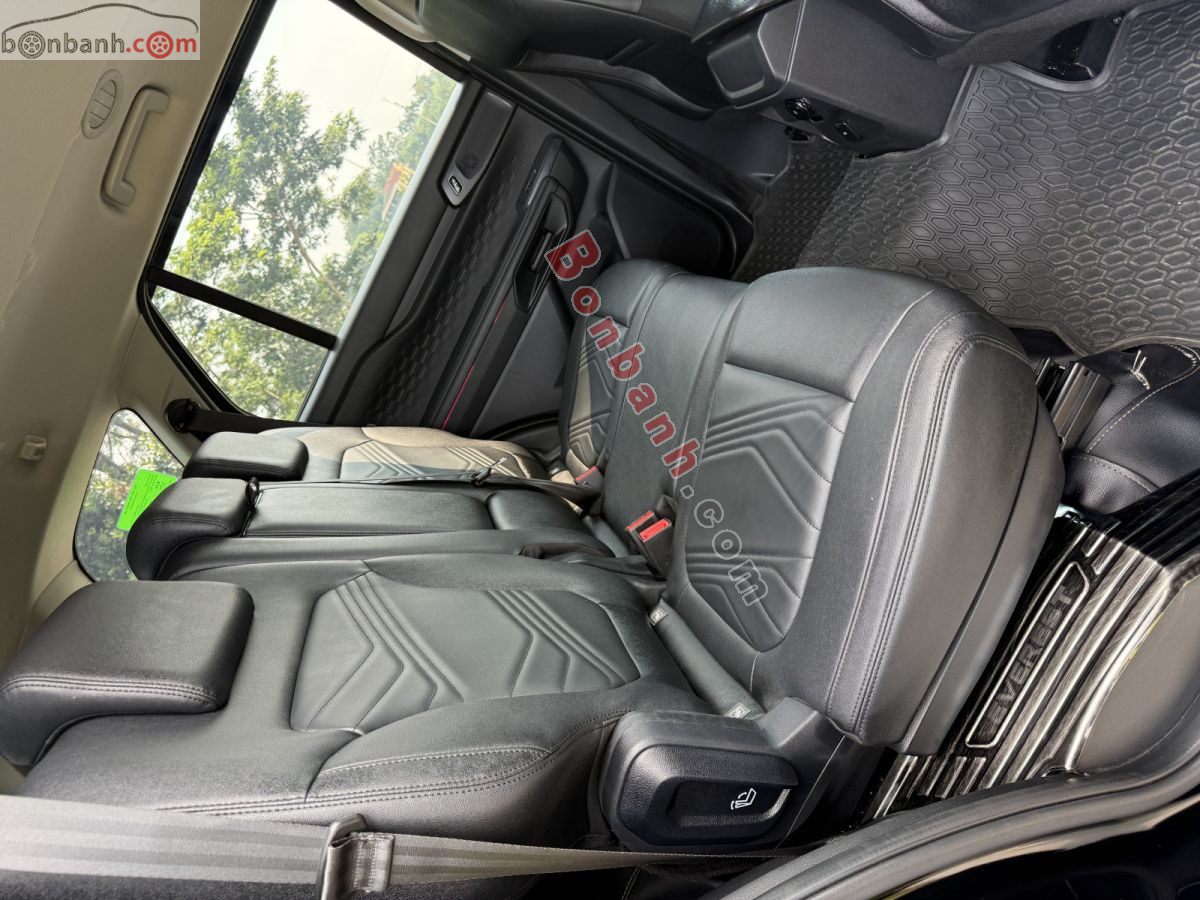 Bán ô tô Ford Everest Ambiente 2.0L 4x2 AT - 2024 - xe cũ