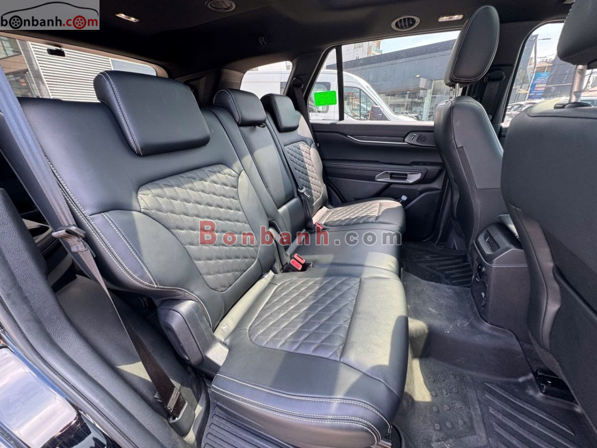 Bán ô tô Ford Everest Platinum 2.0L 4x4 AT - 2025 - xe cũ
