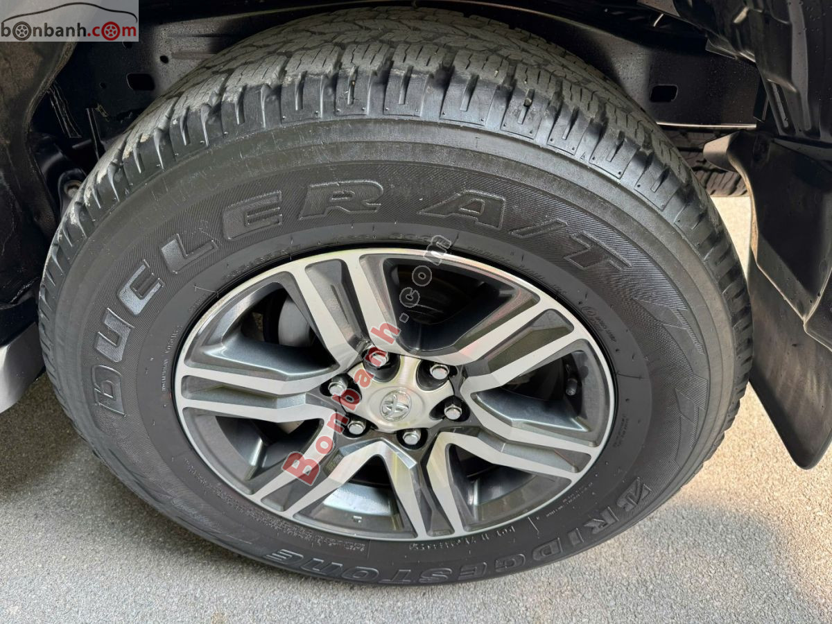 Bán ô tô Toyota Fortuner 2.4L 4x2 AT - 2023 - xe cũ
