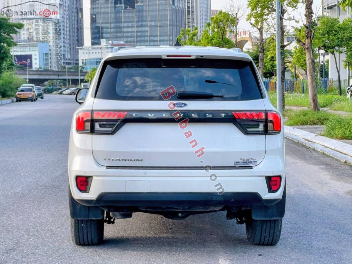 Bán ô tô Ford Everest Titanium Plus 2.0L 4x4 AT - 2024 - xe cũ