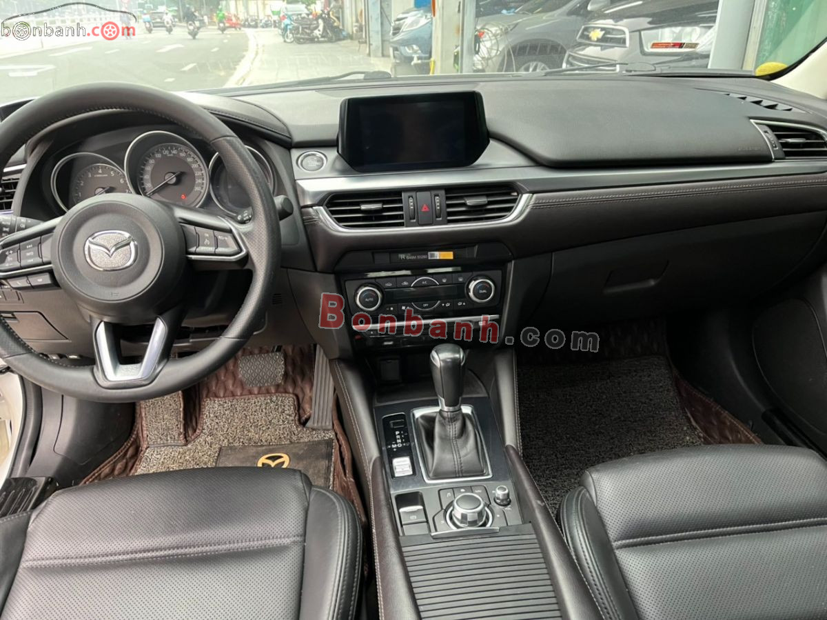 Bán ô tô Mazda 6 Deluxe 2.0 AT - 2020 - xe cũ