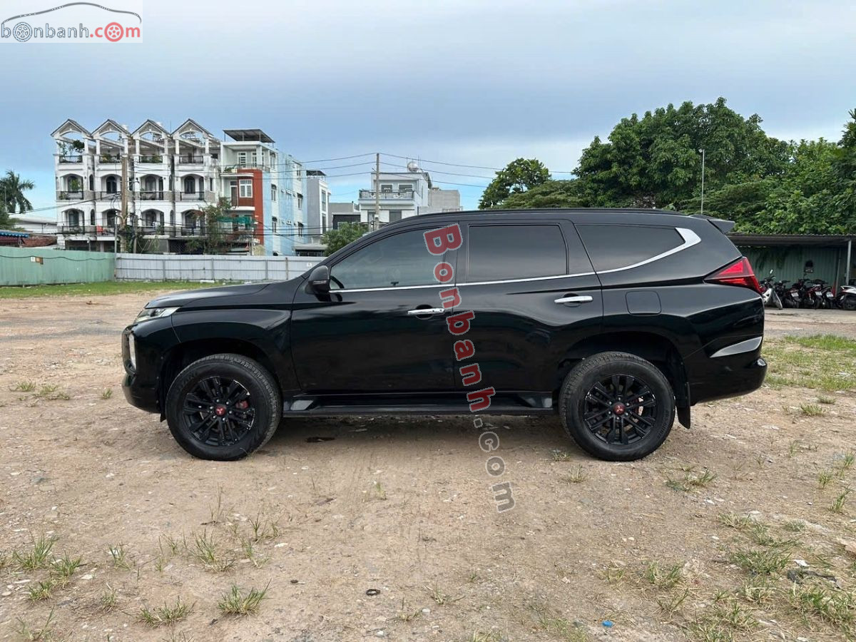 Bán ô tô Mitsubishi Pajero Sport 2.4D 4x4 AT - 2021 - xe cũ