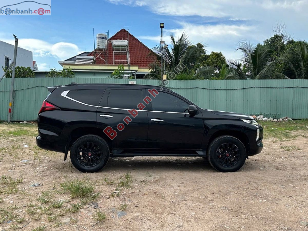 Bán ô tô Mitsubishi Pajero Sport 2.4D 4x4 AT - 2021 - xe cũ