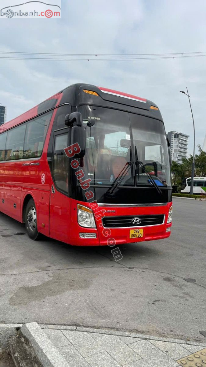 Bán ô tô Hyundai Universe Tracomeco - 2014 - xe cũ