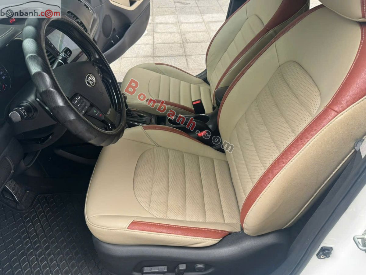 Bán ô tô Kia Cerato 1.6 AT - 2018 - xe cũ