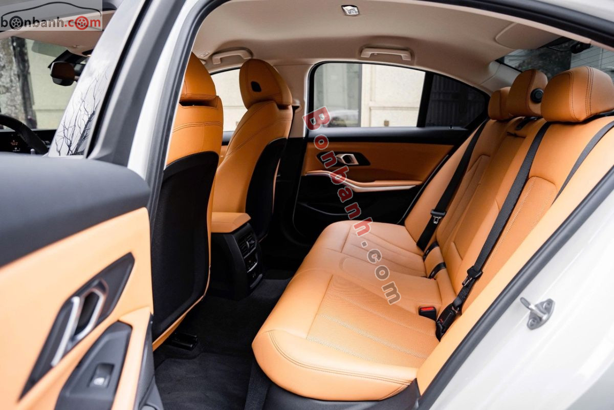 Bán ô tô BMW 3 Series 320i Sport Line - 2025 - xe cũ