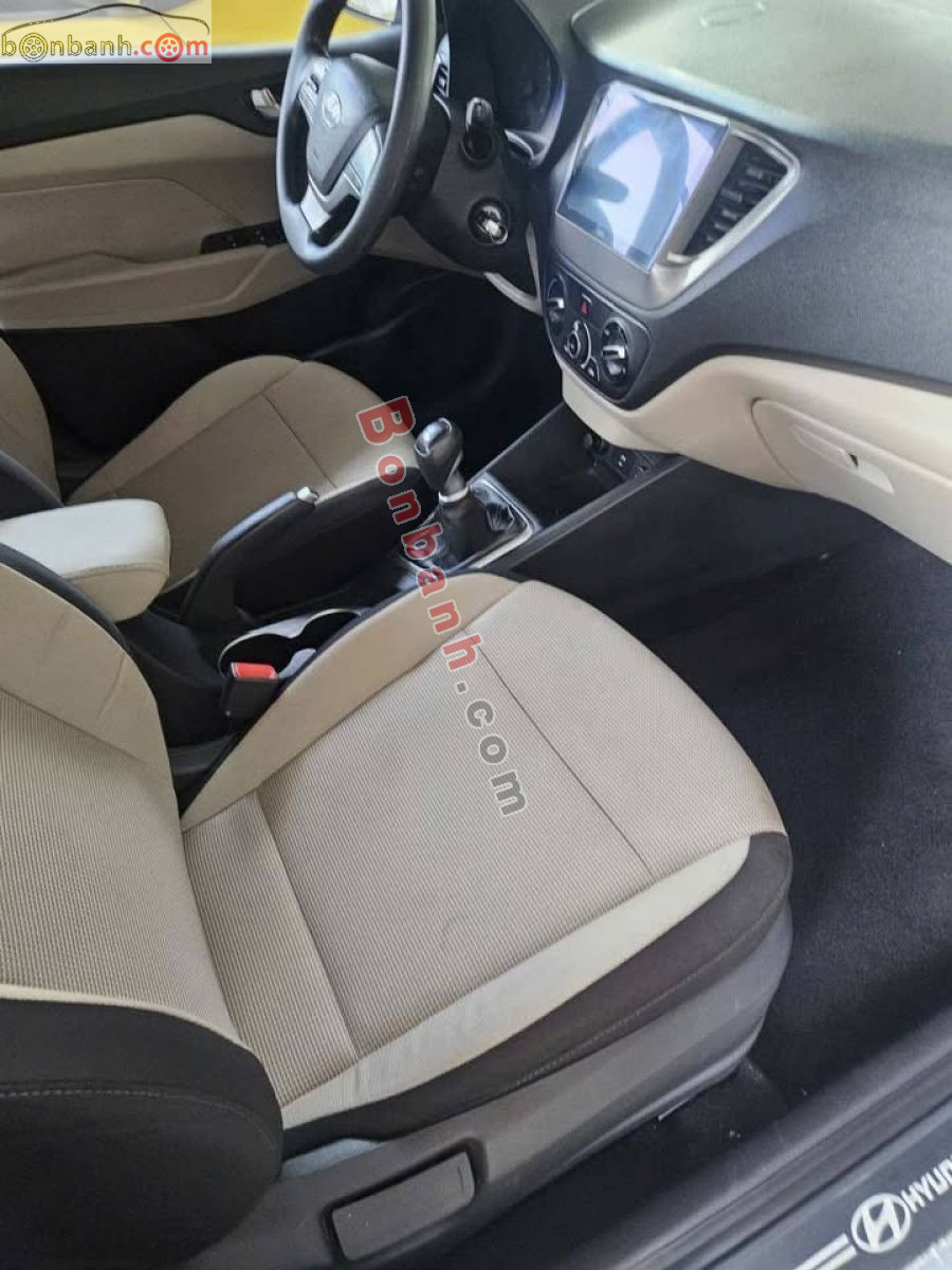 Bán ô tô Hyundai Accent 1.4 MT Tiêu Chuẩn - 2022 - xe cũ