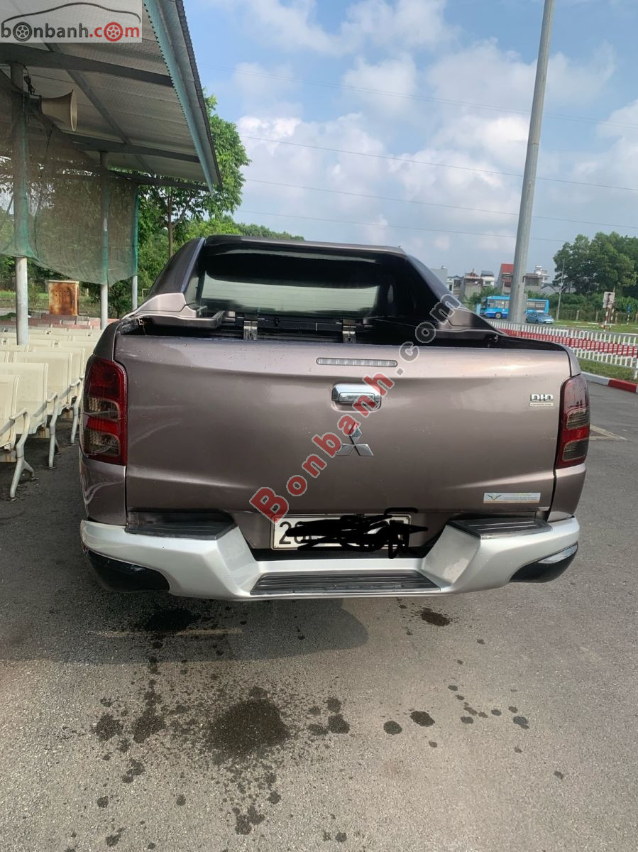 Bán ô tô Mitsubishi Triton GLS 4x4 AT - 2015 - xe cũ