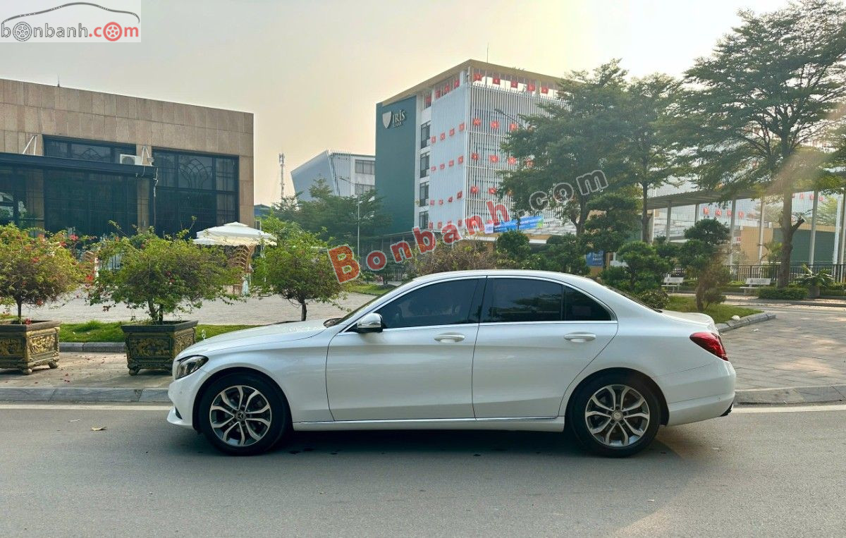Bán ô tô Mercedes Benz C class C200 - 2016 - xe cũ