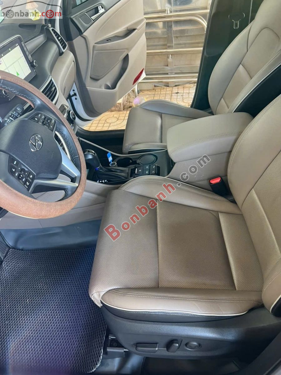 Bán ô tô Hyundai Tucson 1.6 AT Turbo - 2020 - xe cũ