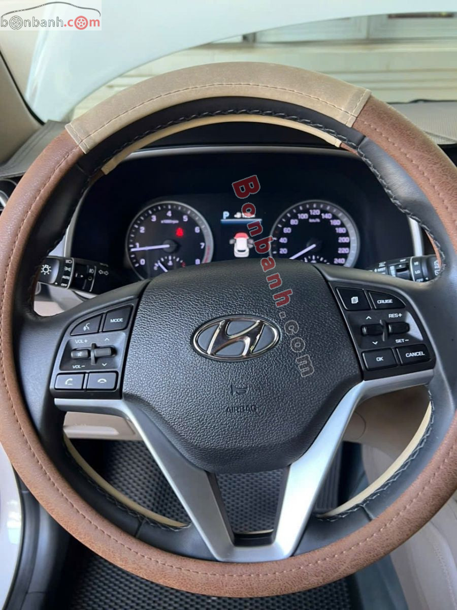 Bán ô tô Hyundai Tucson 1.6 AT Turbo - 2020 - xe cũ