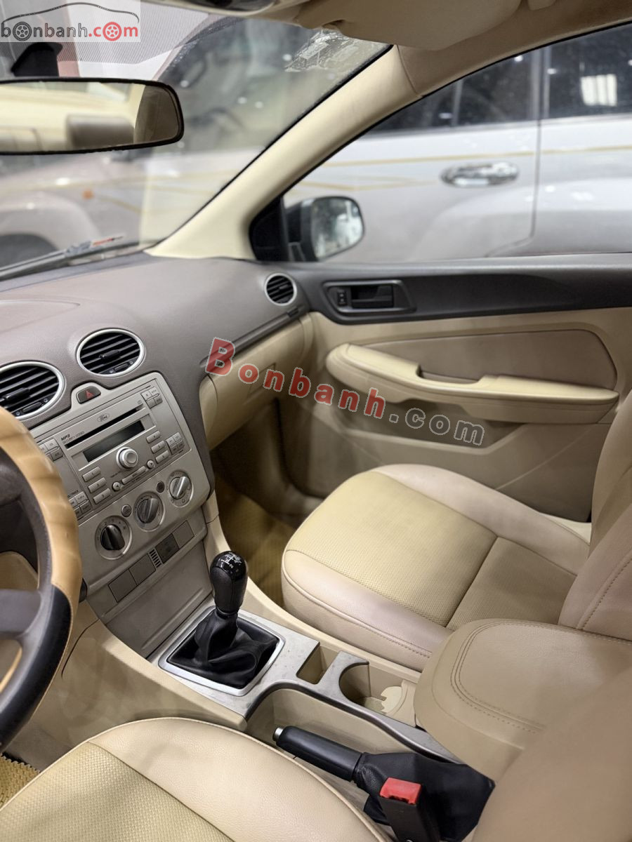 Bán ô tô Ford Focus 1.8 MT - 2010 - xe cũ