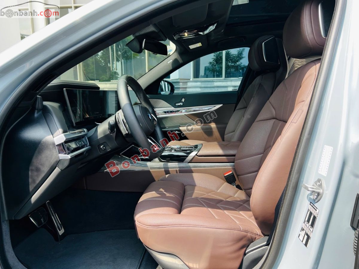 Bán ô tô BMW 7 Series 735i M Sport - 2023 - xe cũ