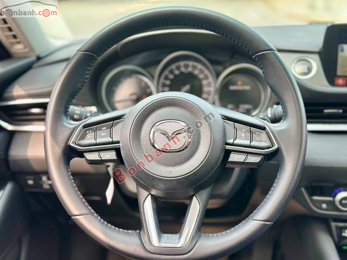 Bán ô tô Mazda 6 Premium 2.0 AT - 2022 - xe cũ