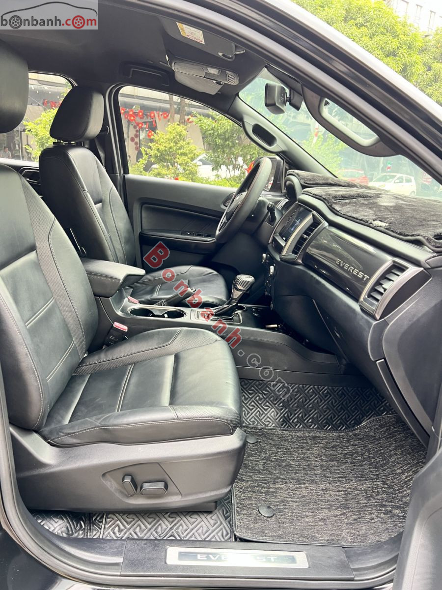 Bán ô tô Ford Everest Titanium 2.0L 4x2 AT - 2020 - xe cũ