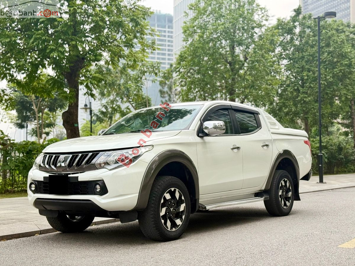 Bán ô tô Mitsubishi Triton 4x4 AT Mivec - 2017 - xe cũ