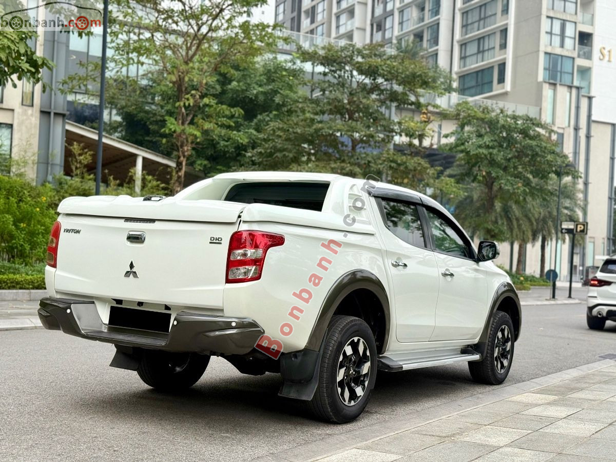 Bán ô tô Mitsubishi Triton 4x4 AT Mivec - 2017 - xe cũ