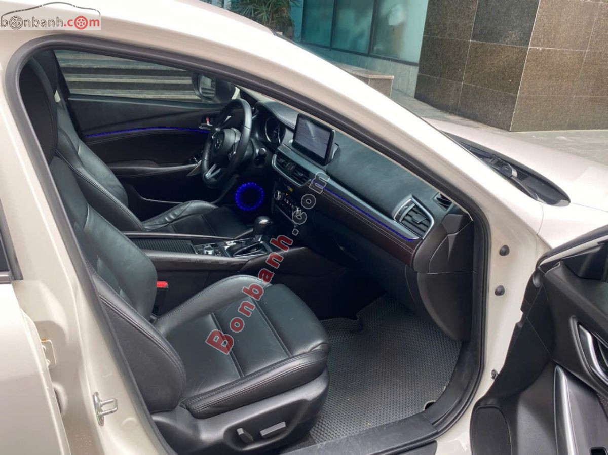 Bán ô tô Mazda 6 Deluxe 2.0 AT - 2020 - xe cũ