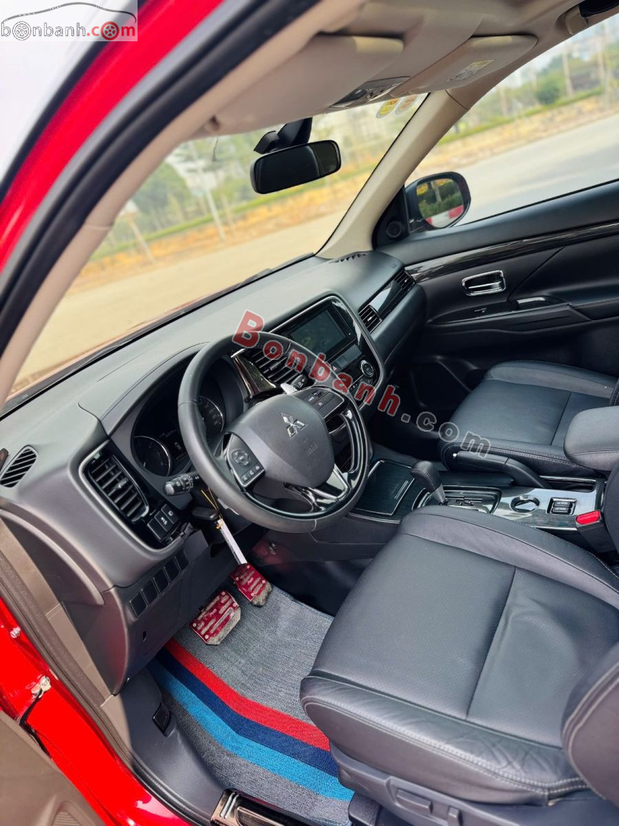 Bán ô tô Mitsubishi Outlander 2.0 CVT Premium - 2019 - xe cũ