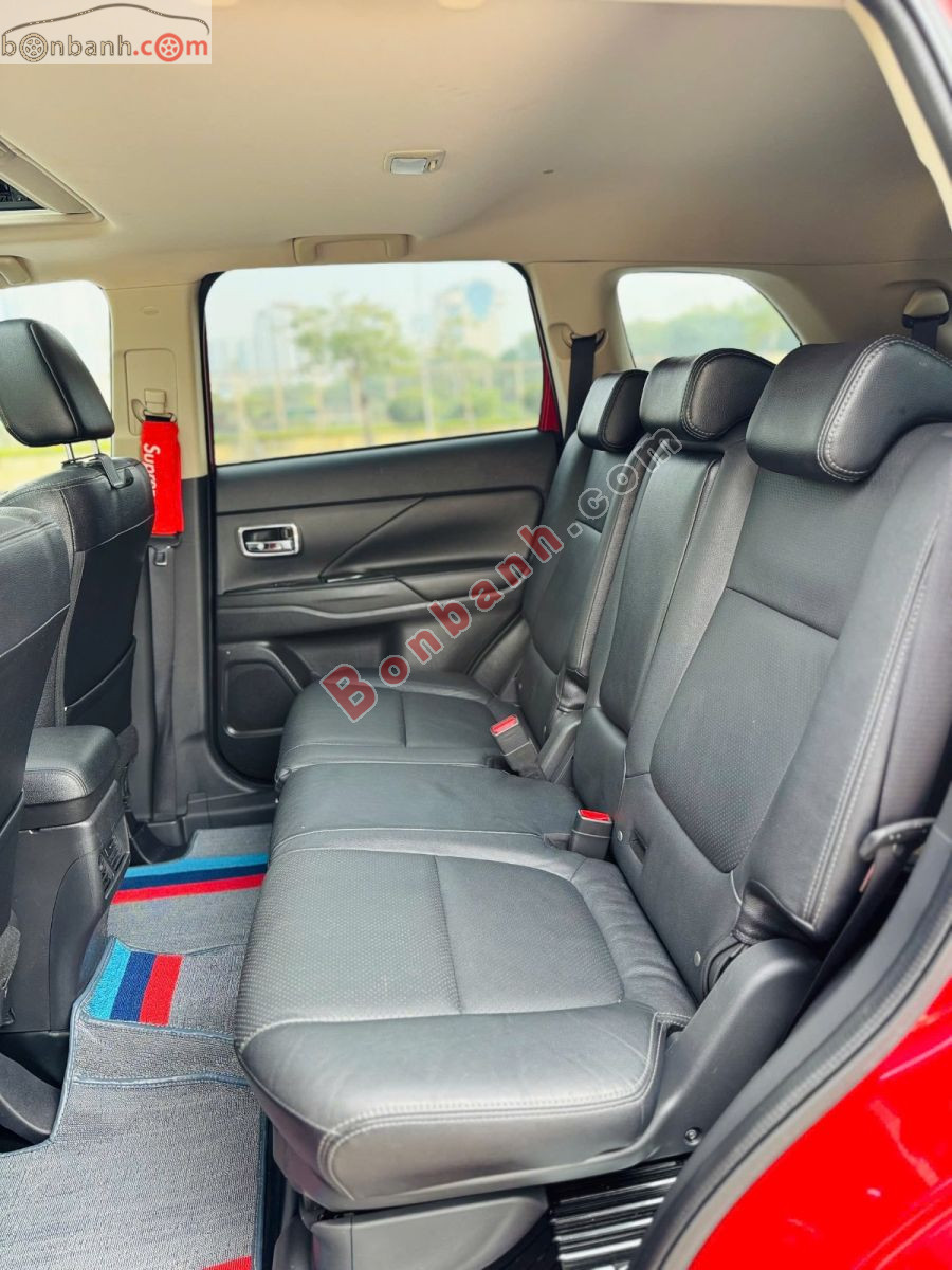 Bán ô tô Mitsubishi Outlander 2.0 CVT Premium - 2019 - xe cũ