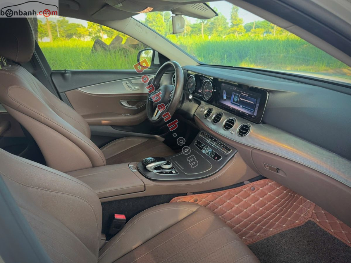 Bán ô tô Mercedes Benz E class E180 - 2020 - xe cũ