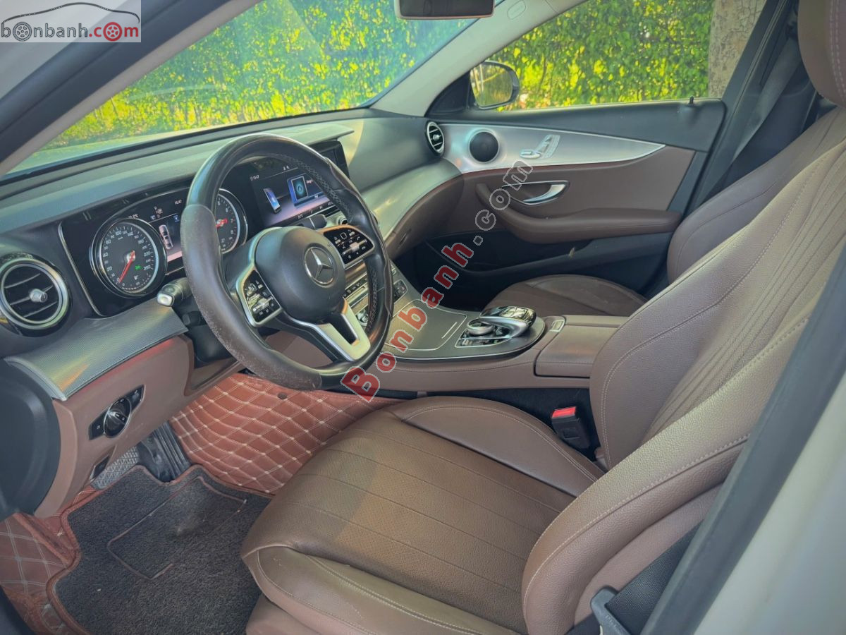 Bán ô tô Mercedes Benz E class E180 - 2020 - xe cũ