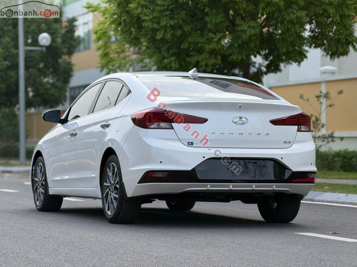 Bán ô tô Hyundai Elantra 2.0 AT - 2021 - xe cũ