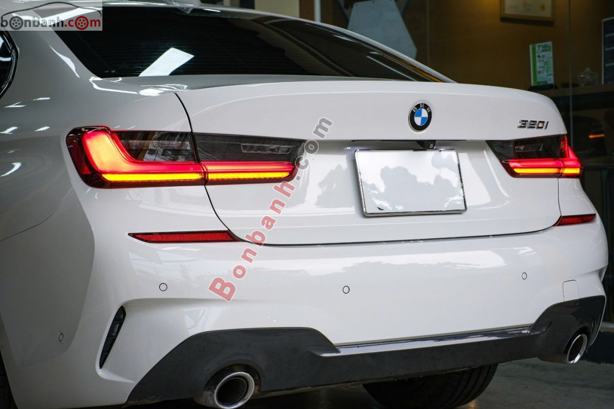 Bán ô tô BMW 3 Series 320i M Sport - 2023 - xe cũ