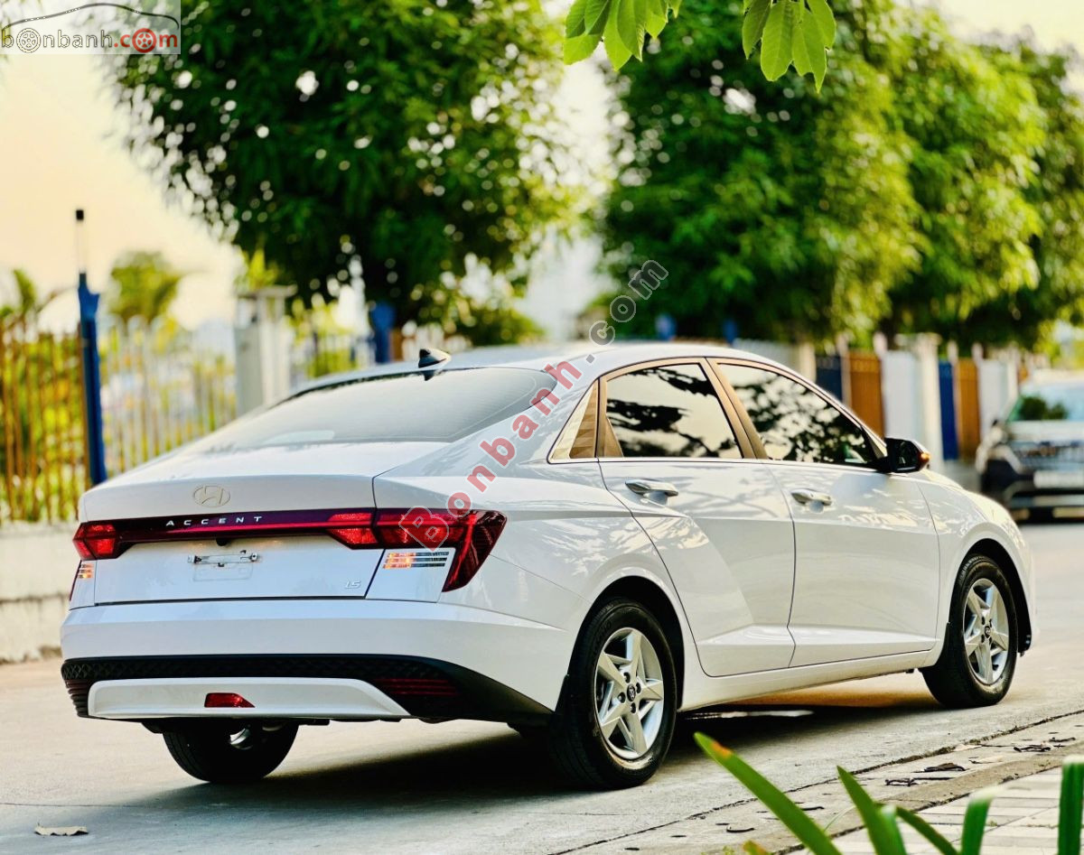 Bán ô tô Hyundai Accent 1.5 AT - 2024 - xe cũ