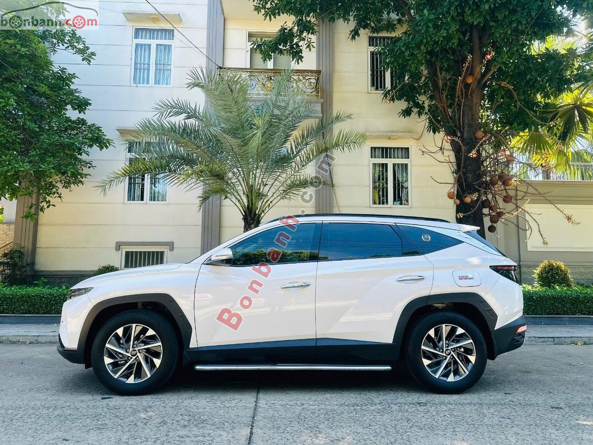 Bán ô tô Hyundai Tucson 2.0 AT Đặc biệt - 2024 - xe cũ