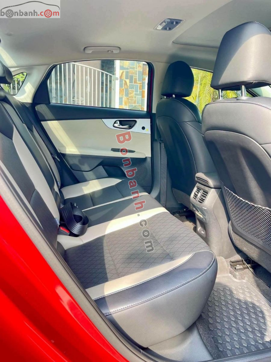 Bán ô tô Kia K3 Luxury 1.6 AT - 2025 - xe cũ