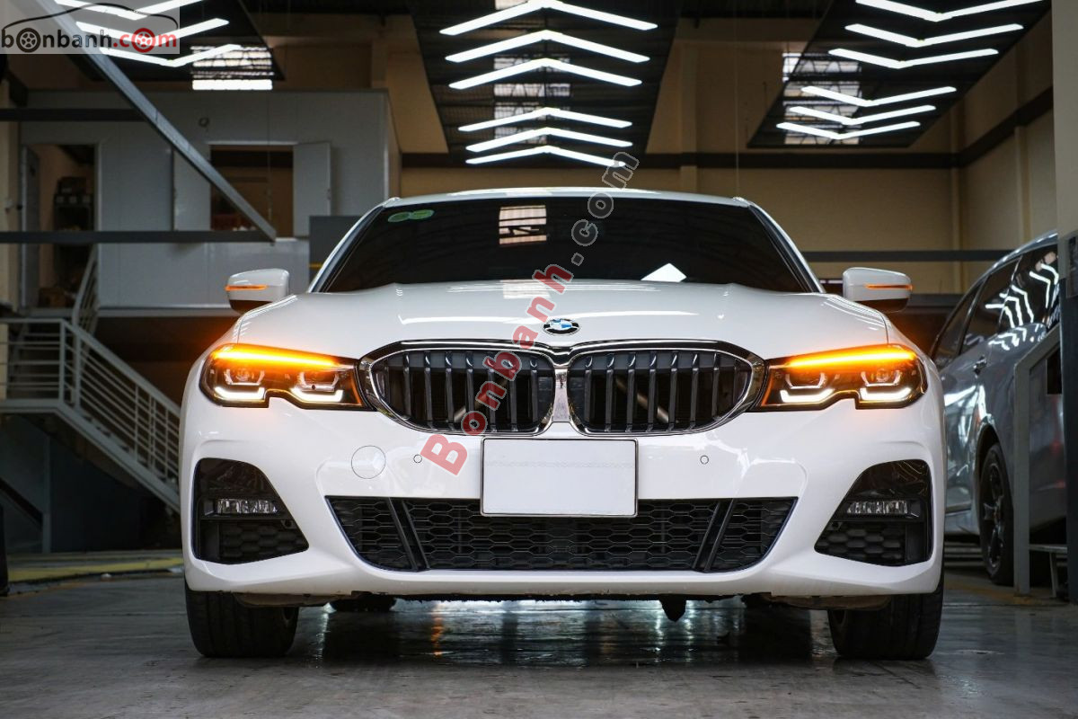 Bán ô tô BMW 3 Series 320i M Sport - 2022 - xe cũ