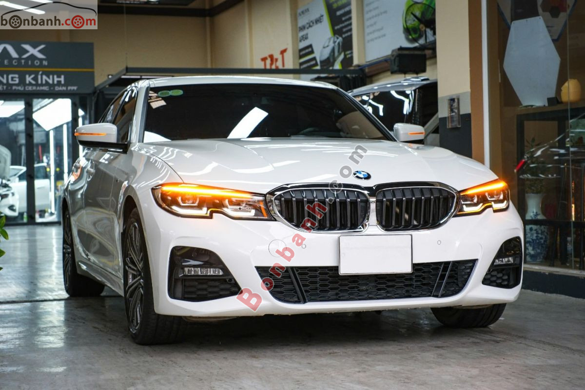 Bán ô tô BMW 3 Series 320i M Sport - 2022 - xe cũ