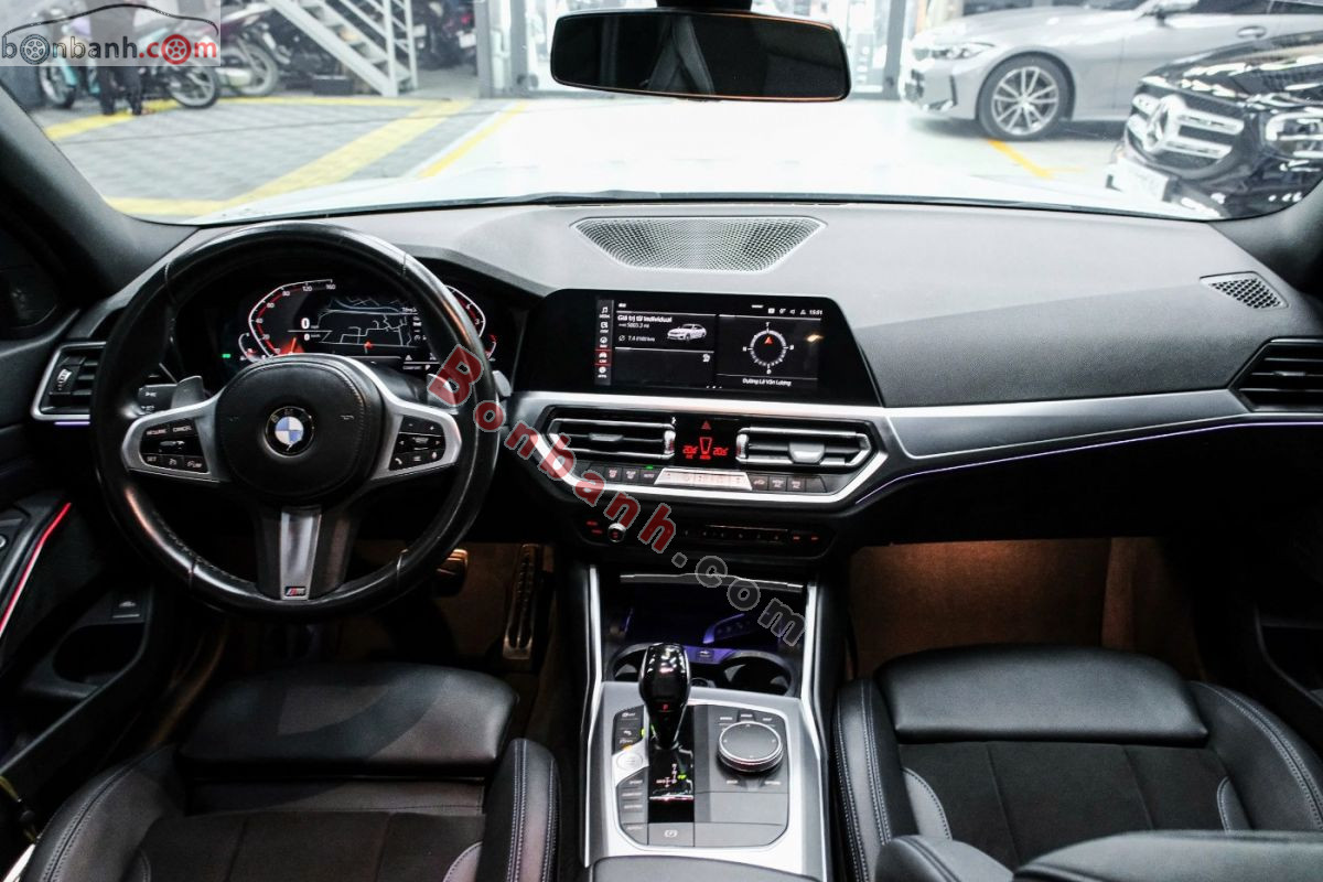 Bán ô tô BMW 3 Series 320i M Sport - 2022 - xe cũ