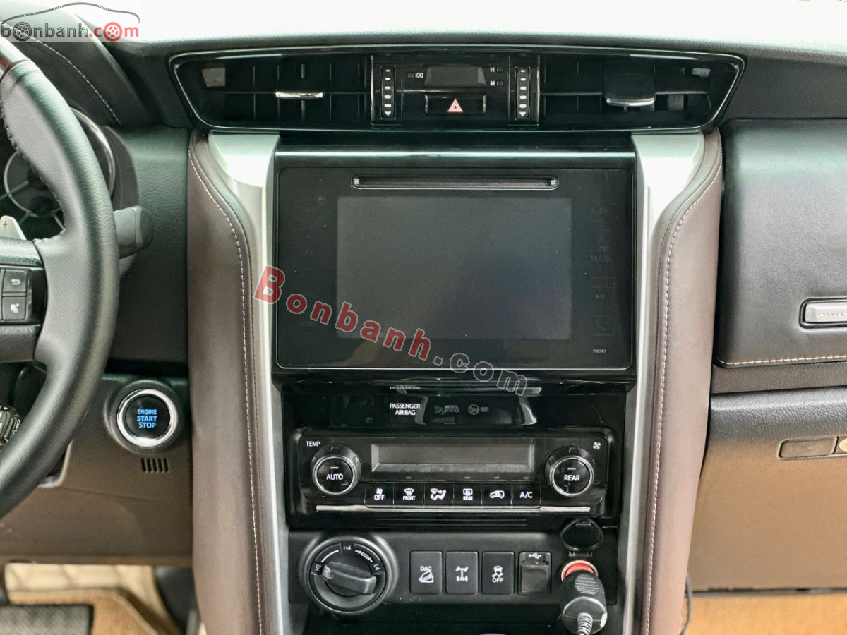 Bán ô tô Toyota Fortuner 2.7V 4x4 AT - 2017 - xe cũ