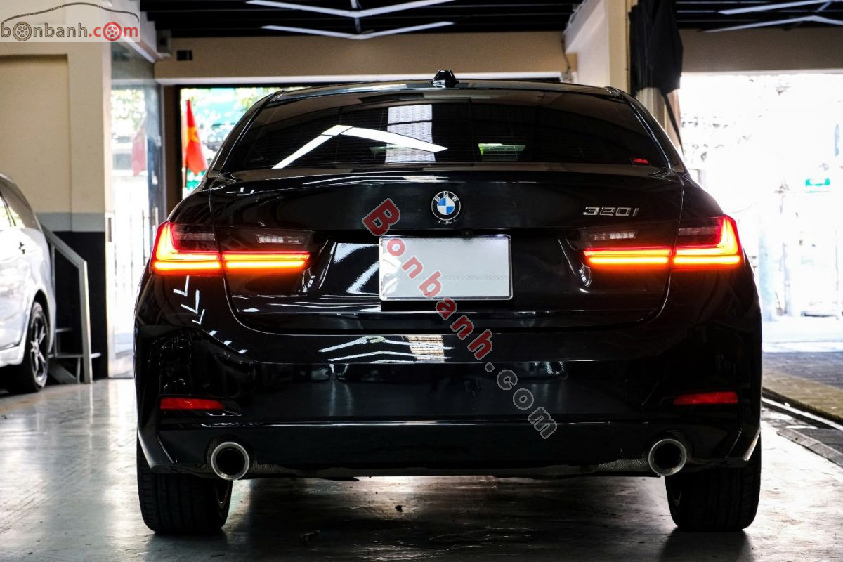Bán ô tô BMW 3 Series 320i Sport Line - 2023 - xe cũ