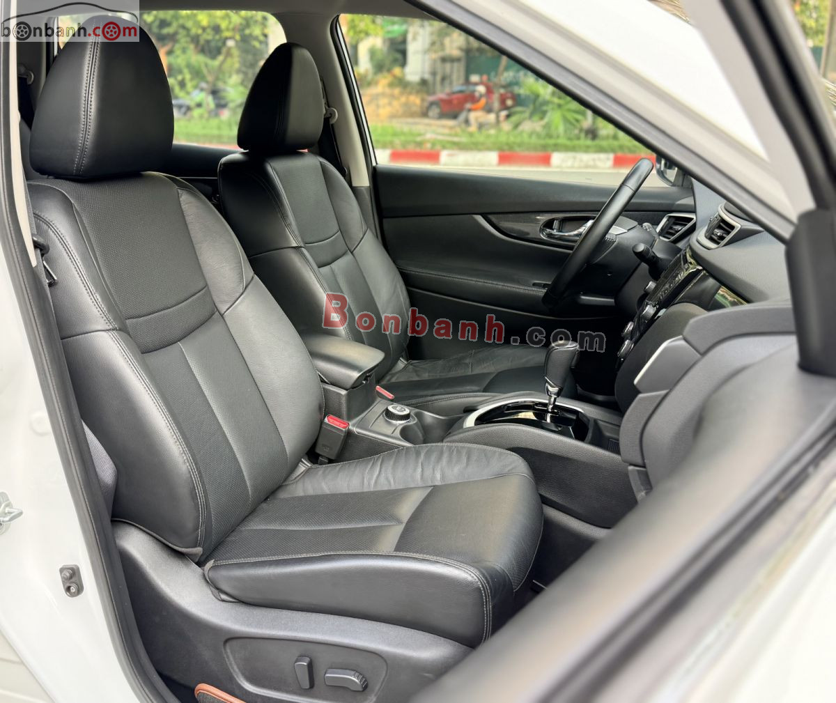 Bán ô tô Nissan X trail 2.5 SV 4WD Premium - 2018 - xe cũ