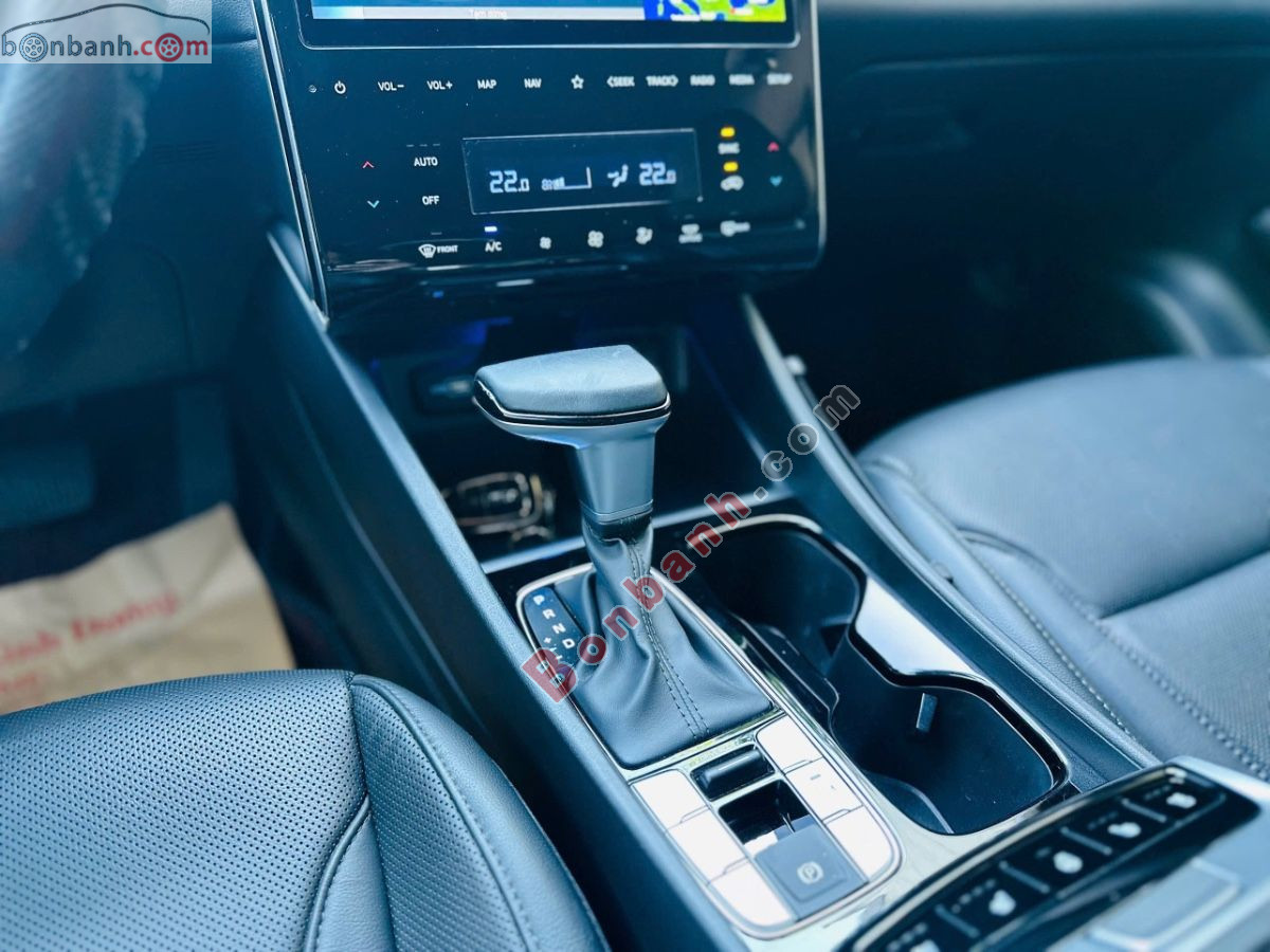 Bán ô tô Hyundai Tucson 2.0 AT Đặc biệt - 2024 - xe cũ