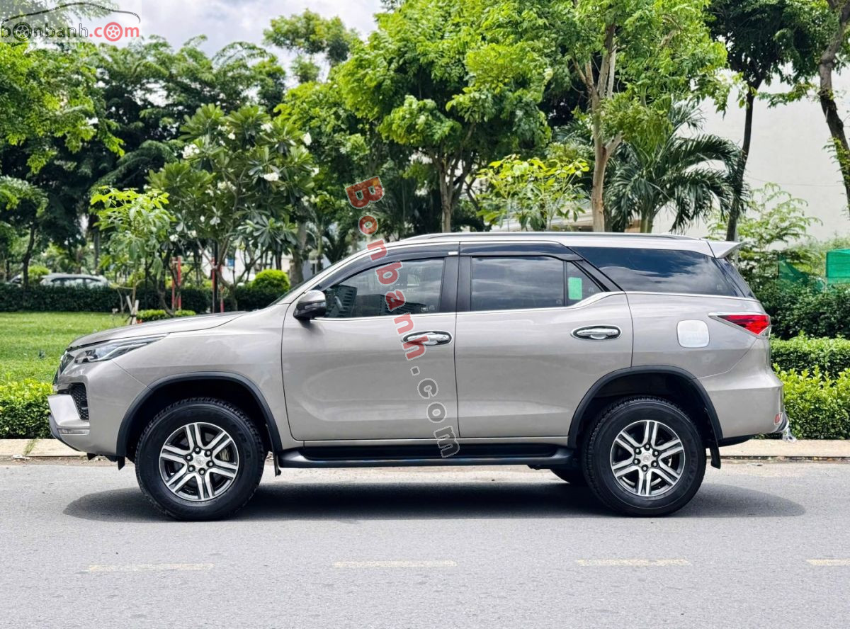Bán ô tô Toyota Fortuner 2.4G 4x2 AT - 2021 - xe cũ