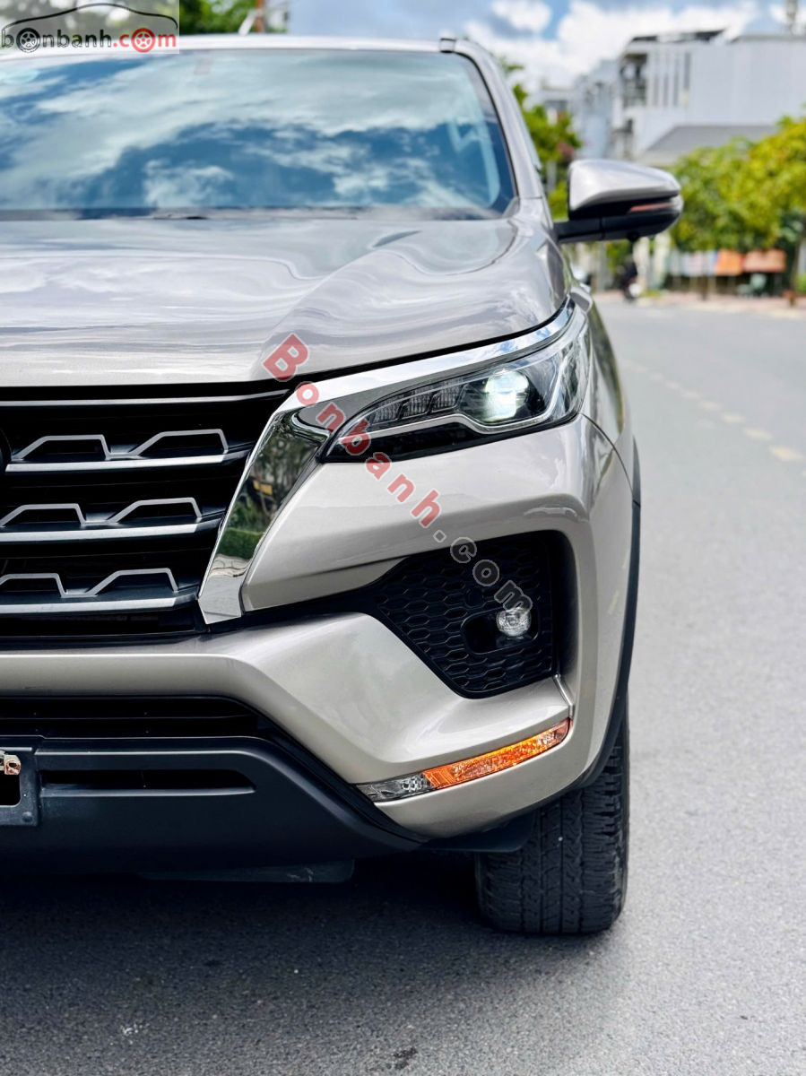 Bán ô tô Toyota Fortuner 2.4G 4x2 AT - 2021 - xe cũ